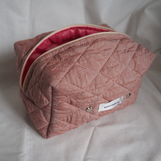 Seersucker Make-up Bag