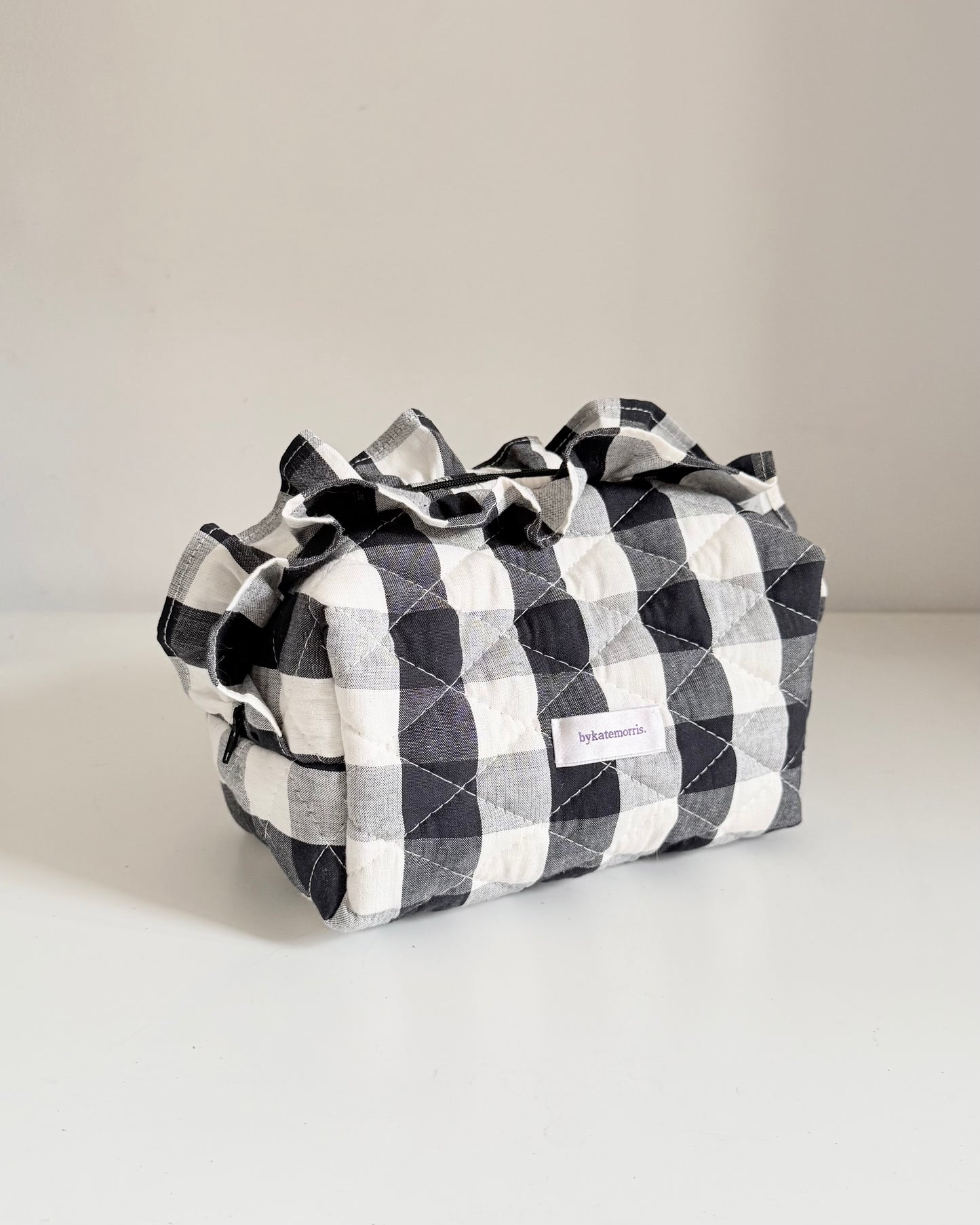 BLACK & WHITE GINGHAM QUILTED MAKEUP BAG