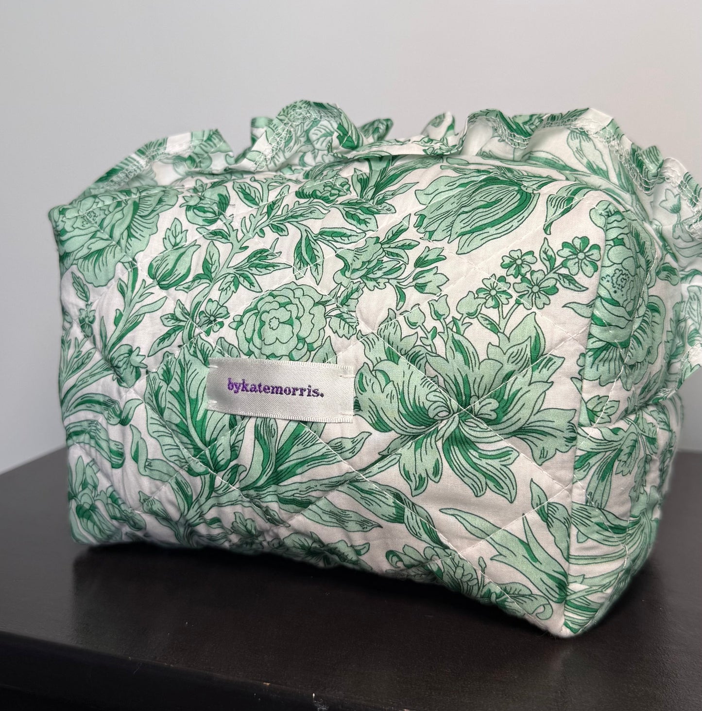 GREEN FRILL FLORAL QUILTED MAKEUP BAG